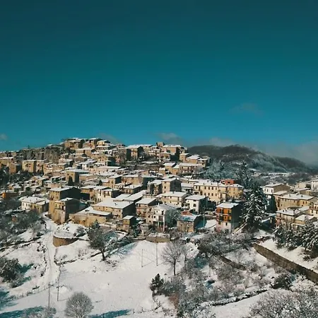 Ad Un Passo Dal Cielo Bed and breakfast Pietrasecca