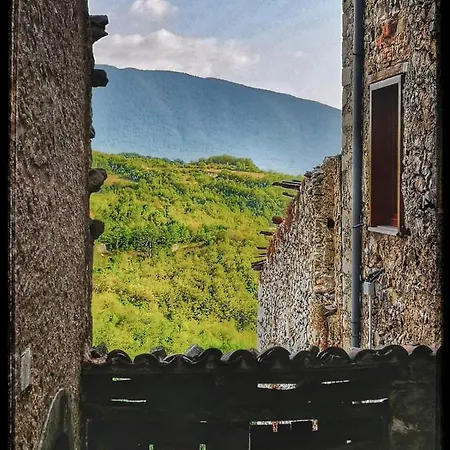 Ad Un Passo Dal Cielo Bed & Breakfast *